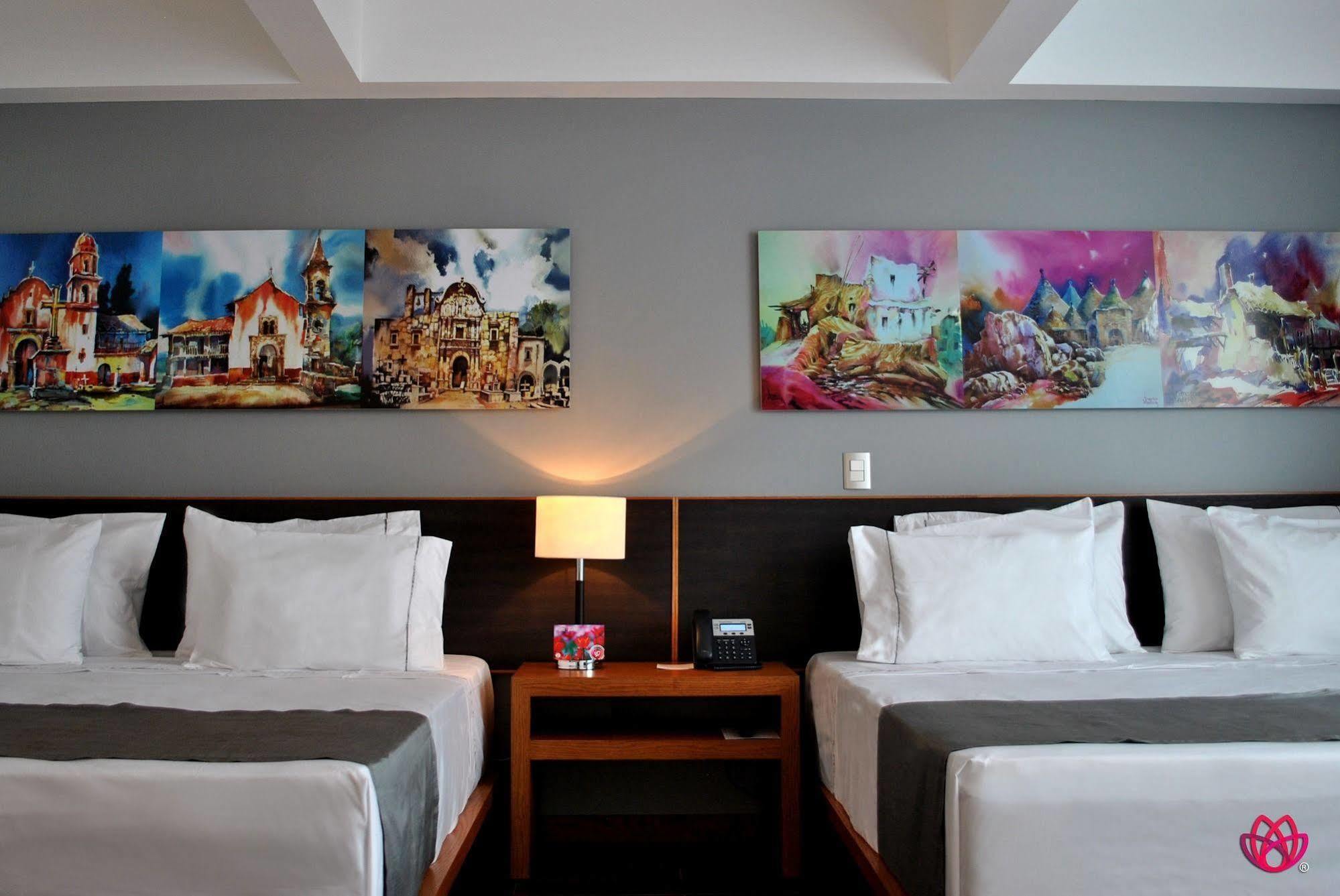 Hotel Y Tu Expo Гвадалахара Экстерьер фото