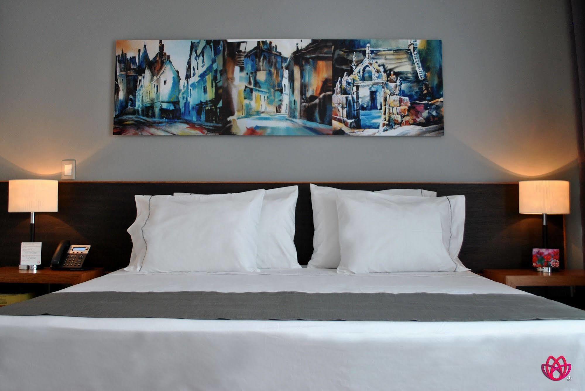 Hotel Y Tu Expo Гвадалахара Экстерьер фото